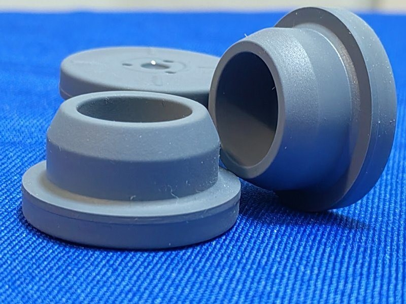 13mm 20mm 28mm γκρι χρώμα γυάλινα φιαλίδια ένεσης Χρησιμοποιήστε λυοφιλιωμένο φιαλίδιο σκόνης Φαρμακευτικό βουτυλικό καουτσούκ