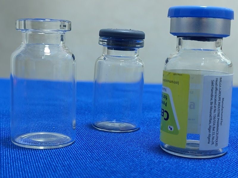 5 ml 7 ml 10 ml Διαυγές κεχριμπάρι χαμηλά ουδέτερο γυαλί βοροσιλικατικό σωληνώδες μικροσκοπικό γυάλινο φιαλίδιο για ένεση