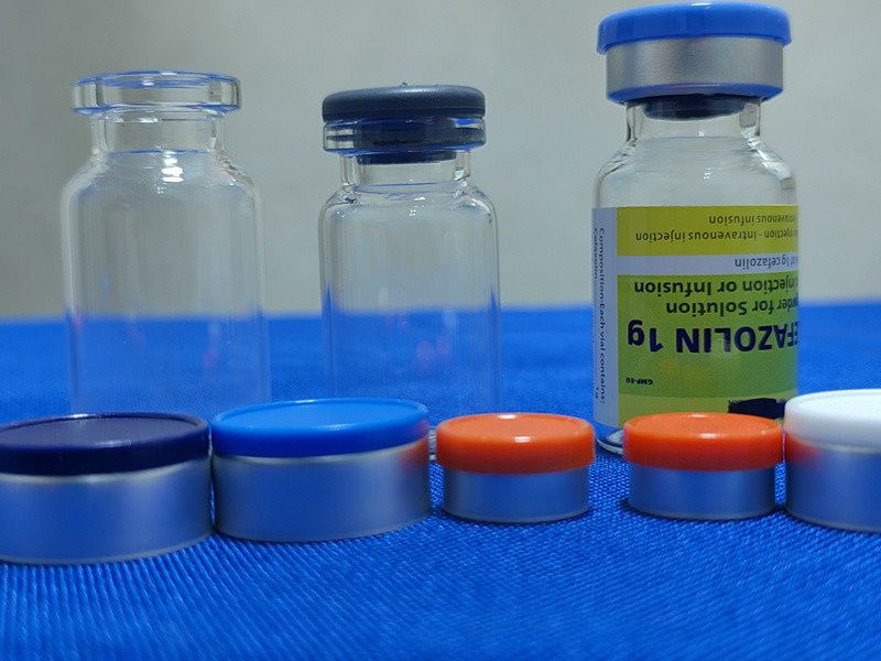 10 ml 20 ml Αμπερόχρωμο διαυγές Κενό Crimp Neck Borosilicate σωληνωτό φιαλίδιο γυαλιού για φαρμακευτική υγρή σκόνη