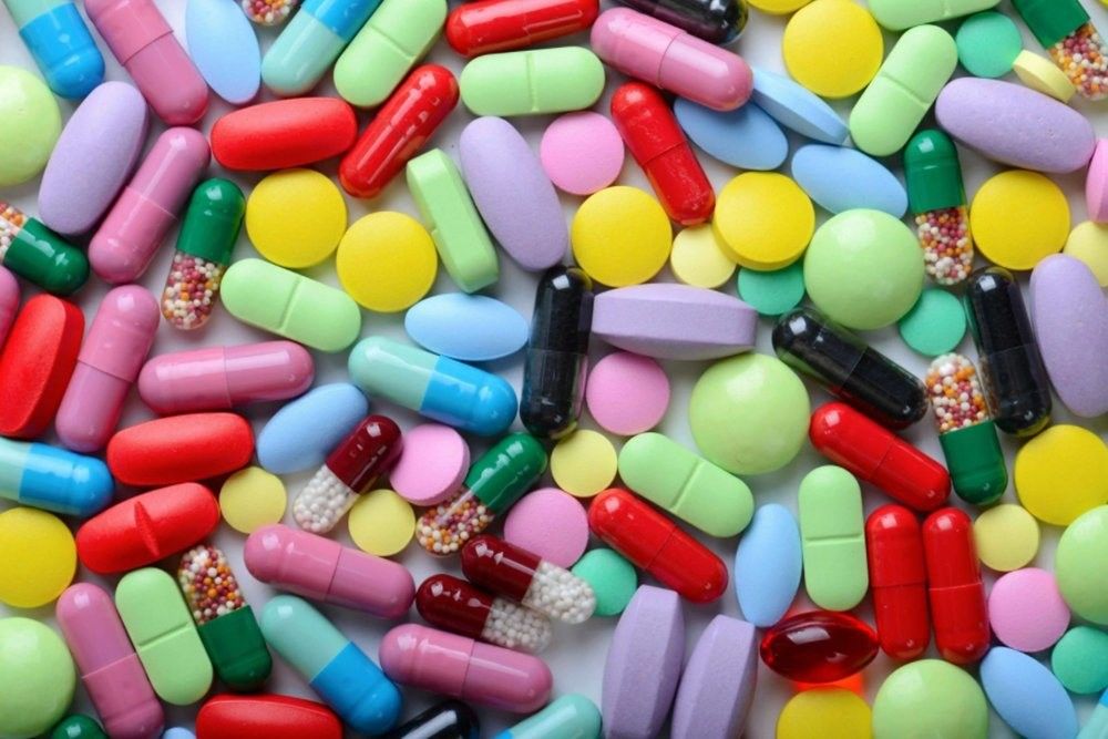 πλαστικό μπλε PET 100 ml μπουκάλι καψάκια χάπια με ασημένιο καπάκι βίδα Φαρμακευτική βιταμίνη συμπλήρωμα μπουκάλι δοχείο
